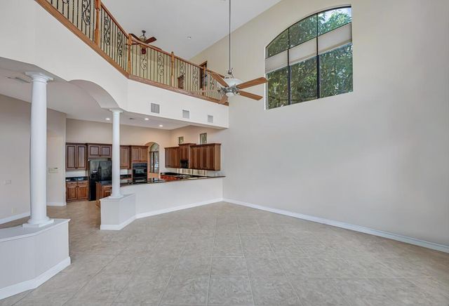 10513 Versailles Boulevard, Wellington, FL 33449