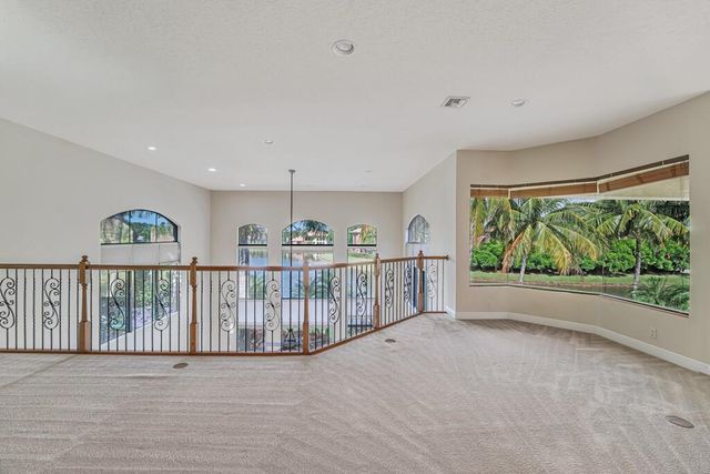 10513 Versailles Boulevard, Wellington, FL 33449