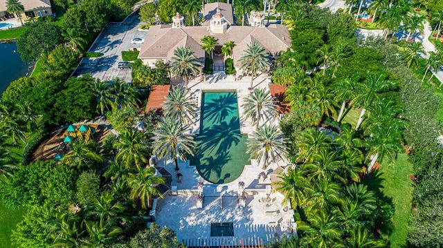 10513 Versailles Boulevard, Wellington, FL 33449