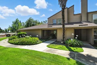 209 Touchstone Pl, West Sacramento, CA 95691