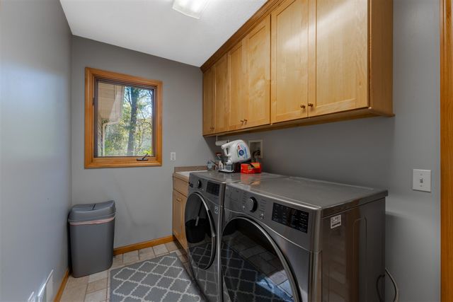 27514 Rolling Pines Court, Lawton, MI 49065
