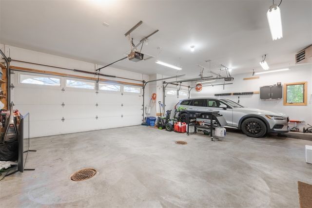 27514 Rolling Pines Court, Lawton, MI 49065