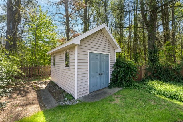 27514 Rolling Pines Court, Lawton, MI 49065