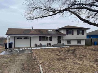 3406 SE Michigan AVE, Topeka, KS 66605