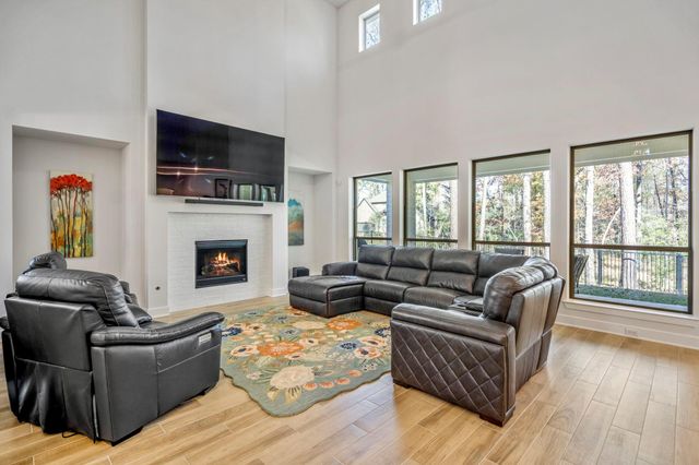 208 Twinflower Trail Court, Conroe, TX 77318