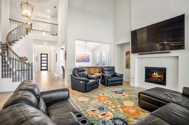 208 Twinflower Trail Court, Conroe, TX 77318