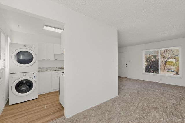 1212 Morris Street NE, Albuquerque, NM 87112