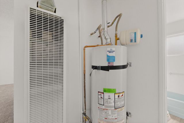 1212 Morris Street NE, Albuquerque, NM 87112