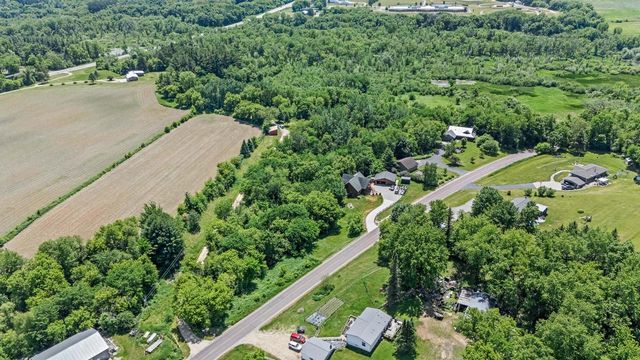 N18458 County Road T, Galesville, WI 54630