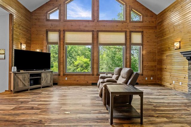 N18458 County Road T, Galesville, WI 54630