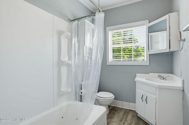 1601 S 41st Street, Wilmington, NC 28403