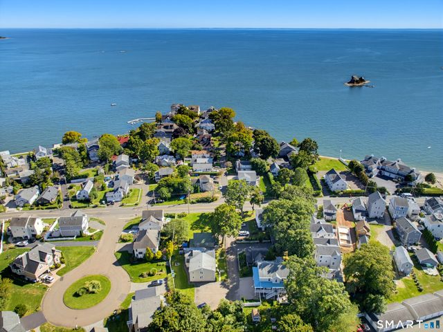 132 Limewood Avenue, Branford, CT 06405