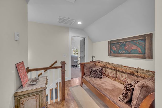 3520 Park Ave, Nashville, TN 37209