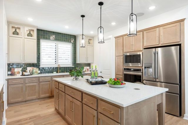 5507 Mango Bluffs Street, Manvel, TX 77578