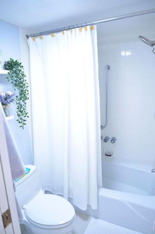 2671 Boundbrook Boulevard 107, Palm Springs, FL 33406