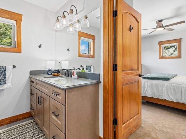 225 Curry Dr, Estes Park, CO 80517