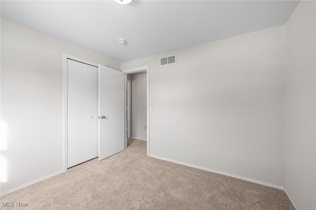 7007 Hidden Valley Drive, Amherst, OH 44001