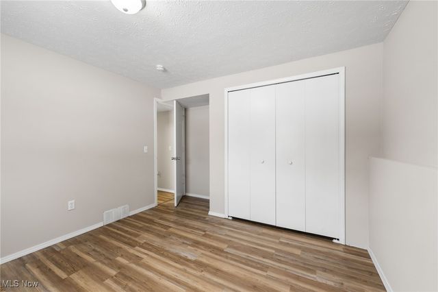 7007 Hidden Valley Drive, Amherst, OH 44001