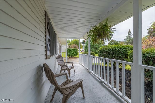 7007 Hidden Valley Drive, Amherst, OH 44001