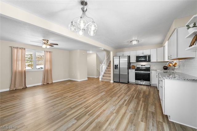 7007 Hidden Valley Drive, Amherst, OH 44001