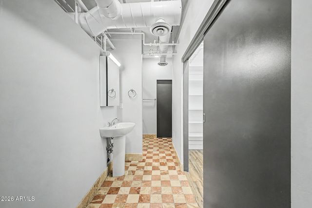 21 E 6TH Street 312, Tempe, AZ 85281