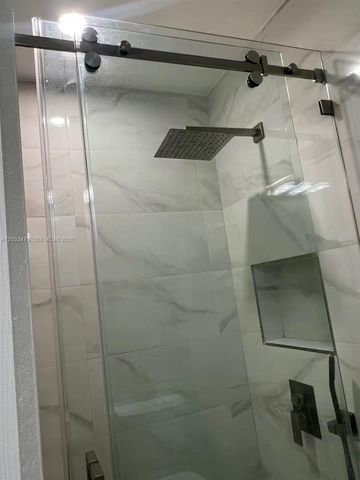 15935 SW 81st Terrace, Miami, FL 33193