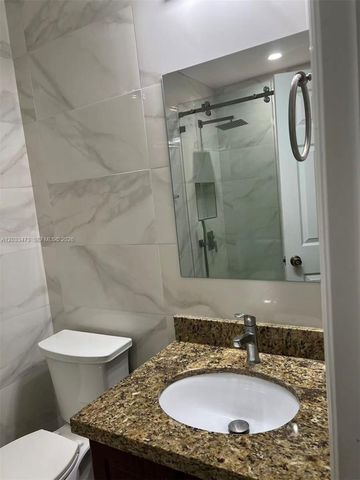 15935 SW 81st Terrace, Miami, FL 33193