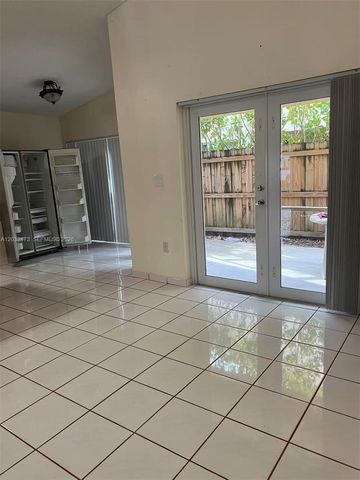 15935 SW 81st Terrace, Miami, FL 33193