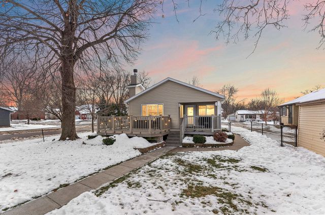 1947 Field Avenue, Saint Paul, MN 55116