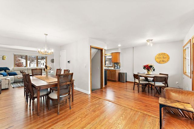 1947 Field Avenue, Saint Paul, MN 55116