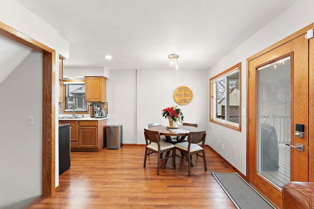 1947 Field Avenue, Saint Paul, MN 55116