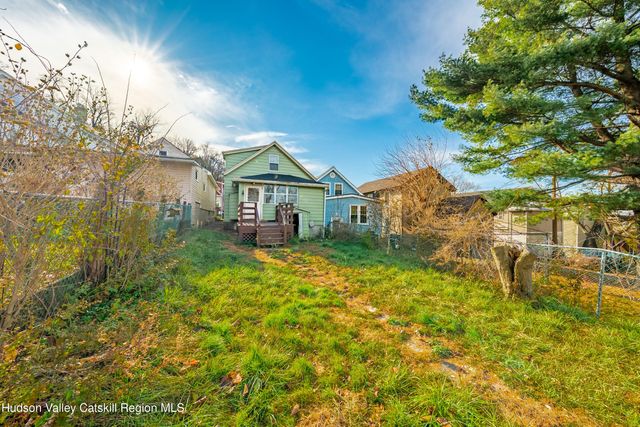 9 House Avenue, Troy, NY 12180