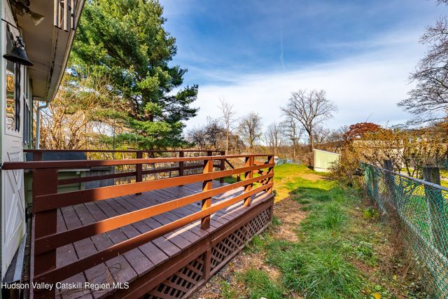 9 House Avenue, Troy, NY 12180