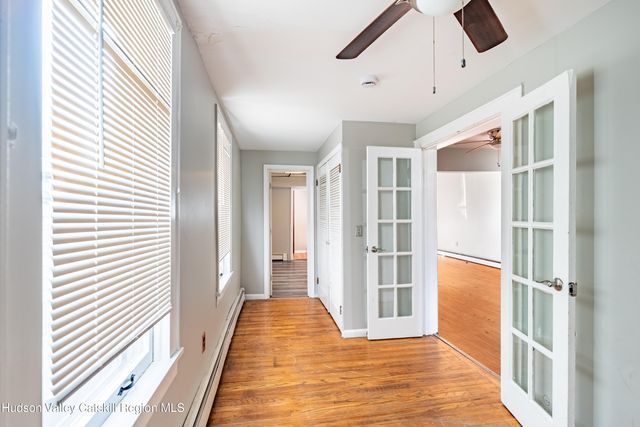 9 House Avenue, Troy, NY 12180