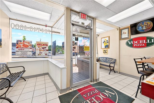 30 W Pike Street, Canonsburg, PA 15317