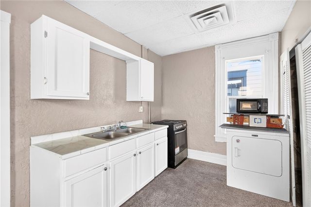 30 W Pike Street, Canonsburg, PA 15317