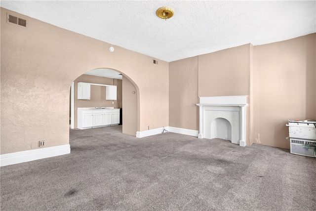 30 W Pike Street, Canonsburg, PA 15317