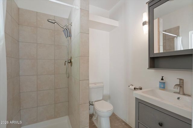 5809 N 11TH Street, Phoenix, AZ 85014