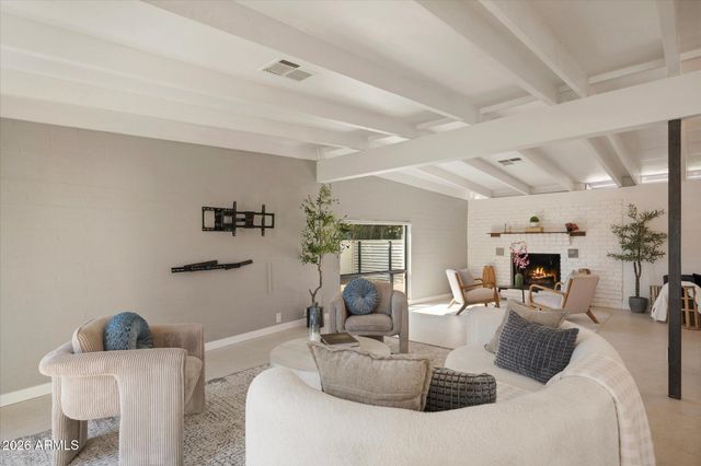 5809 N 11TH Street, Phoenix, AZ 85014