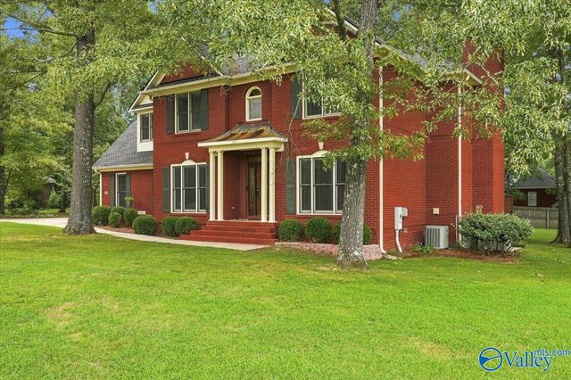 127 Turtle Bend Drive, Toney, AL 35773