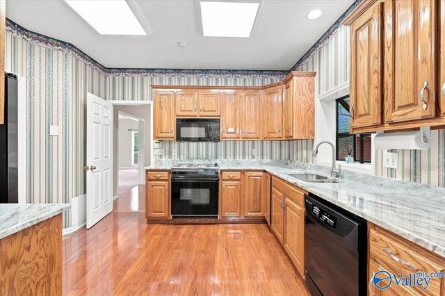 127 Turtle Bend Drive, Toney, AL 35773