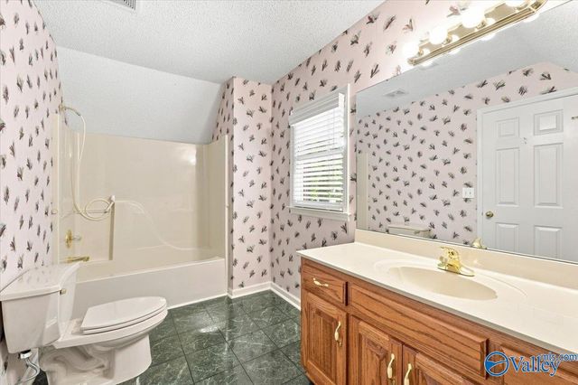 127 Turtle Bend Drive, Toney, AL 35773