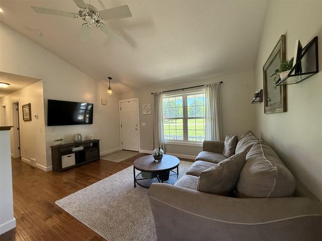 7885 Lancaster Lane, East Leroy, MI 49051