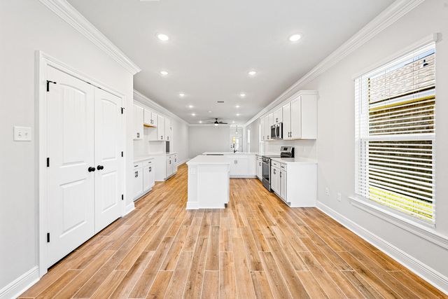 55 Natureview Way, Freeport, FL 32439