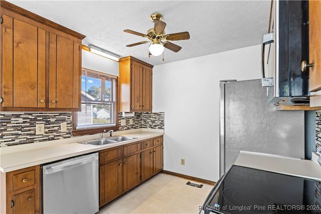 3212 Ansley Drive, Hope Mills, NC 28348