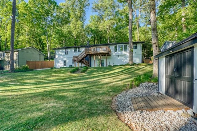 1832 Lake Lucerne Drive SW, Lilburn, GA 30047