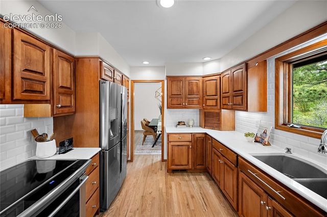 220 Raven Hills Road, Colorado Springs, CO 80919