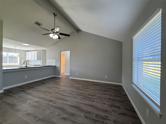 14010 Towne Way Drive, Sugar Land, TX 77498