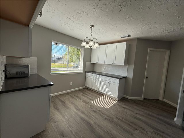 14010 Towne Way Drive, Sugar Land, TX 77498