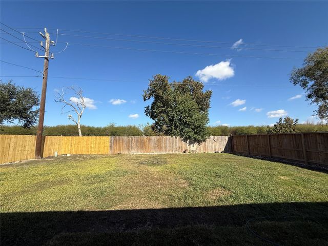 14010 Towne Way Drive, Sugar Land, TX 77498